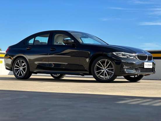 BMW-320i-2.0 16V TURBO GASOLINA SPORT GP AUTOMÁTICO BMW-320i-2020