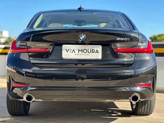 BMW-320i-2.0 16V TURBO GASOLINA SPORT GP AUTOMÁTICO BMW-320i-2020