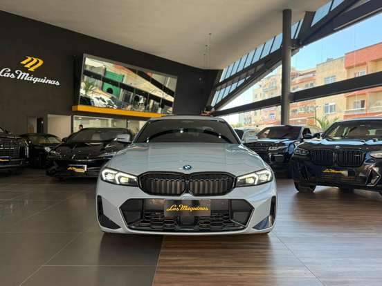 BMW-330e-2025