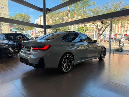 BMW-330e-2.0 16V TURBO HÍBRIDO M SPORT AUTOMÁTICO BMW-330e-2025