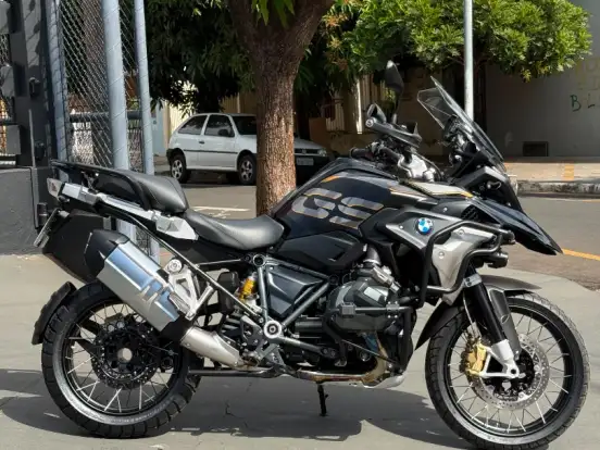 BMW-R 1250 GS ADVENTURE PREMIUM + EXCLUSIVE BMW-R 1250 GS ADVENTURE PREMIUM + EXCLUSIVE-2020
