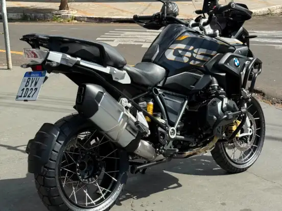 BMW-R 1250 GS ADVENTURE PREMIUM + EXCLUSIVE BMW-R 1250 GS ADVENTURE PREMIUM + EXCLUSIVE-2020