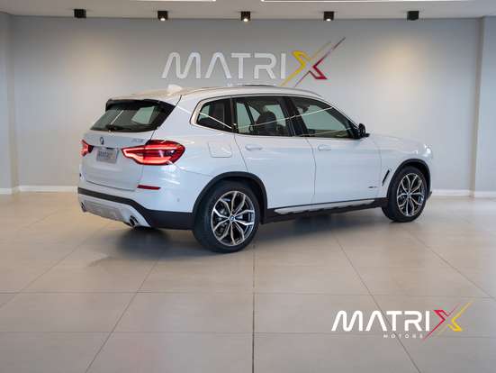 BMW-X3-2018