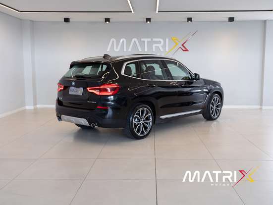 BMW-X3-2020