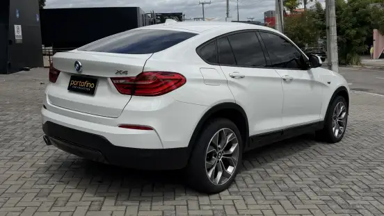 BMW-X4-2015