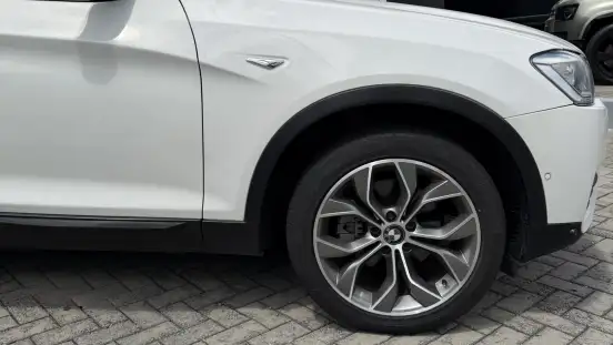BMW-X4-2015