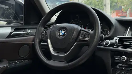 BMW-X4-2015