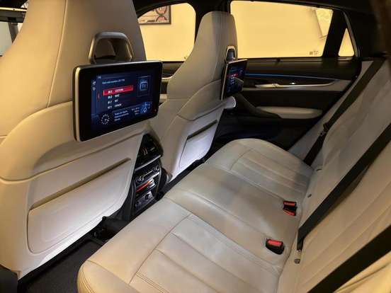 BMW-X6-4.4 M 4X4 COUPÉ V8 32V BI-TURBO GASOLINA 4P AUTOMÁTICO BMW-X6-2018