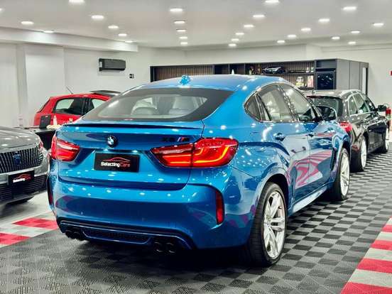BMW-X6-4.4 M 4X4 COUPÉ V8 32V BI-TURBO GASOLINA 4P AUTOMÁTICO BMW-X6-2018