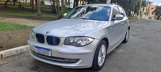 BMW 118i 2.0 TOP HATCH 16V GASOLINA 4P AUTOMÁTICO