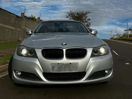 BMW-320i-2.0 TOP 16V GASOLINA 4P AUTOMÁTICO BMW-320i-2009
