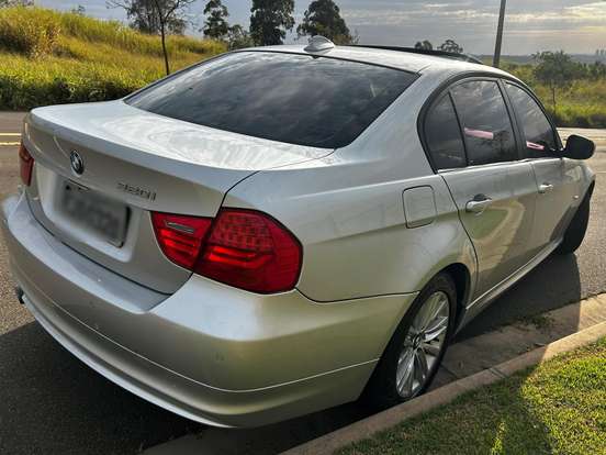 BMW-320i-2.0 TOP 16V GASOLINA 4P AUTOMÁTICO BMW-320i-2009