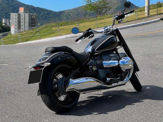 BMW-R 18-2022