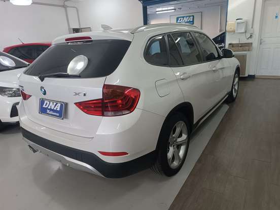 BMW-X1-2.0 16V TURBO ACTIVEFLEX SDRIVE20I 4P AUTOMÁTICO BMW-X1-2015