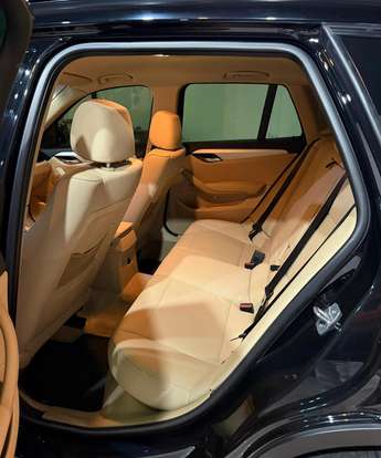 BMW-X1-2015