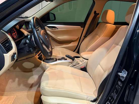 BMW-X1-2.0 16V TURBO ACTIVEFLEX SDRIVE20I 4P AUTOMÁTICO BMW-X1-2015