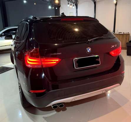 BMW-X1-2015