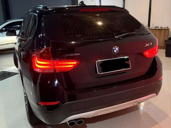 BMW-X1-2.0 16V TURBO ACTIVEFLEX SDRIVE20I 4P AUTOMÁTICO BMW-X1-2015
