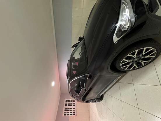 BMW-X1-2022