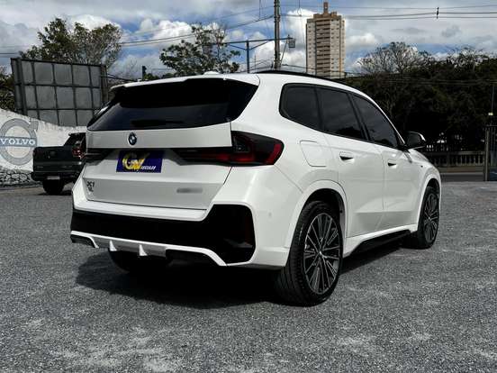 BMW-X1-2.0 16V TURBO GASOLINA SDRIVE20I M SPORT STEPTRONIC BMW-X1-2024