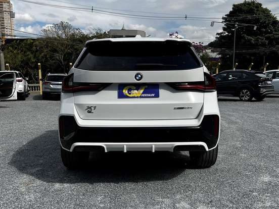 BMW-X1-2.0 16V TURBO GASOLINA SDRIVE20I M SPORT STEPTRONIC BMW-X1-2024