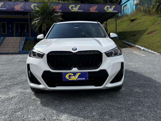 BMW-X1-2.0 16V TURBO GASOLINA SDRIVE20I M SPORT STEPTRONIC BMW-X1-2024