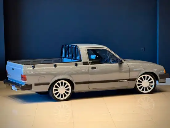 CHEVROLET-CHEVY 500-1989