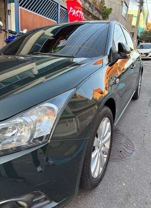 CHEVROLET-CRUZE-2011