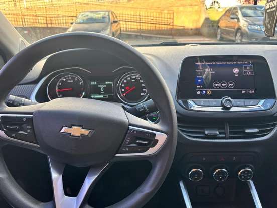 CHEVROLET-ONIX-2020