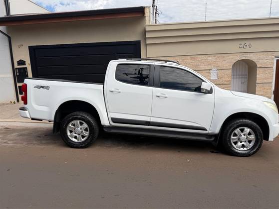 CHEVROLET S10 2.8 LT 4X4 CD 16V TURBO DIESEL 4P MANUAL