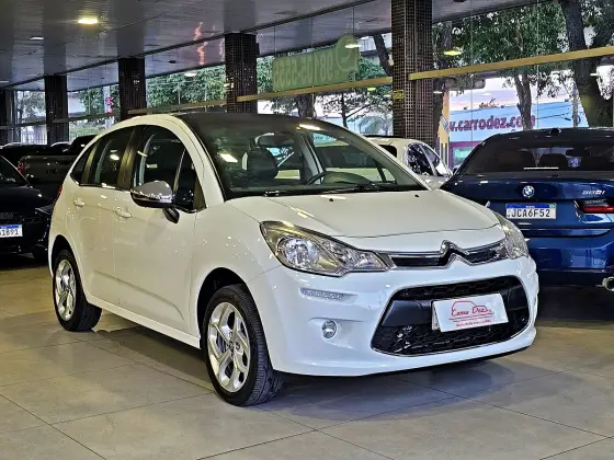 CITROËN C3 1.6 EXCLUSIVE 16V FLEX 4P AUTOMÁTICO CITROËN C3 1.6 EXCLUSIVE 16V FLEX 4P AUTOMÁTICO