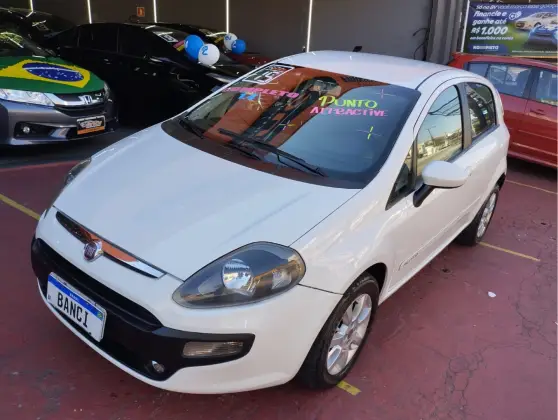 FIAT PUNTO 1.4 ATTRACTIVE 8V FLEX 4P MANUAL FIAT PUNTO 1.4 ATTRACTIVE 8V FLEX 4P MANUAL