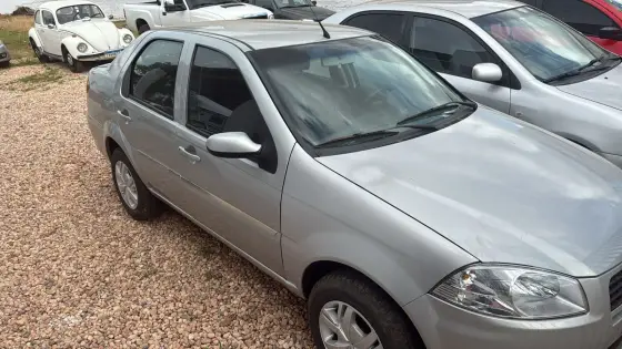 FIAT SIENA 1.0 MPI EL 8V FLEX 4P MANUAL FIAT SIENA 1.0 MPI EL 8V FLEX 4P MANUAL