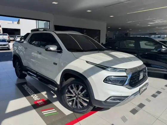 FIAT TORO 2.0 16V TURBO DIESEL RANCH 4WD AT9