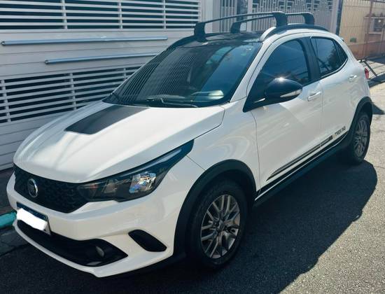 FIAT ARGO 1.8 E.TORQ FLEX TREKKING AT6