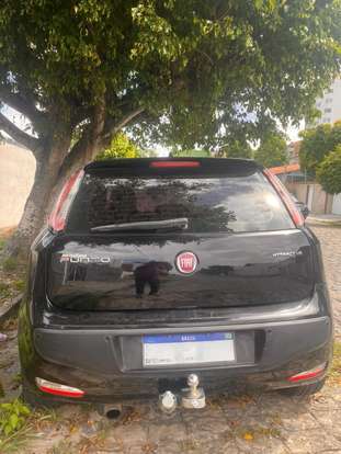 FIAT-PUNTO-2016