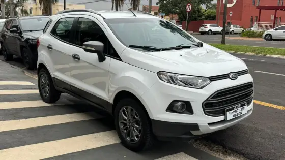 FORD ECOSPORT 1.6 FREESTYLE 16V FLEX 4P MANUAL FORD ECOSPORT 1.6 FREESTYLE 16V FLEX 4P MANUAL