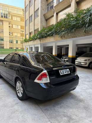 FORD-FUSION-2008
