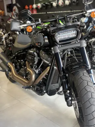 HARLEY-DAVIDSON SOFTAIL FAT BOB 114 HARLEY-DAVIDSON SOFTAIL FAT BOB 114