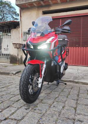 HONDA ADV 