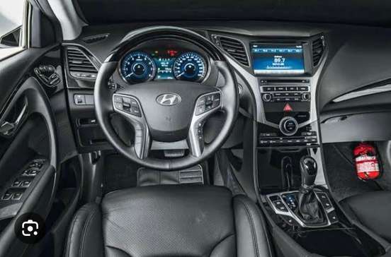 HYUNDAI-AZERA-2015