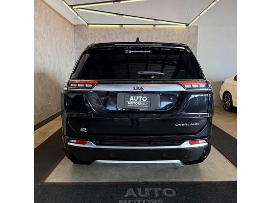 JEEP-COMMANDER-2024
