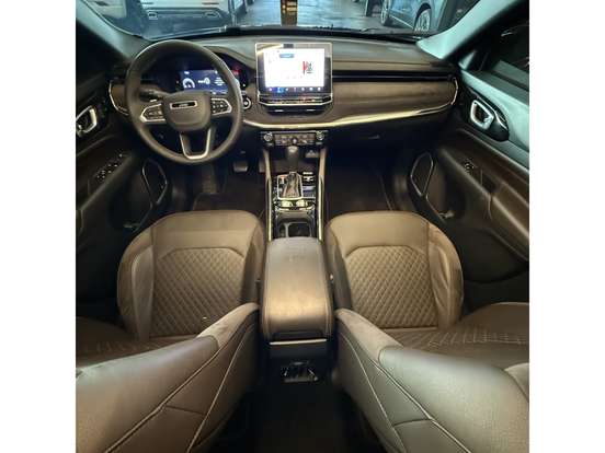 JEEP-COMMANDER-2024
