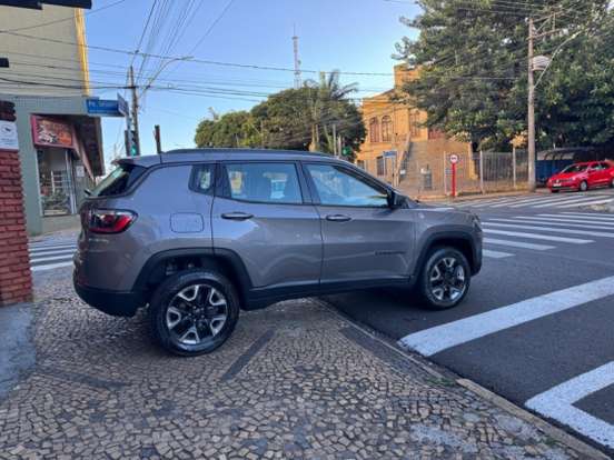 JEEP-COMPASS-2018