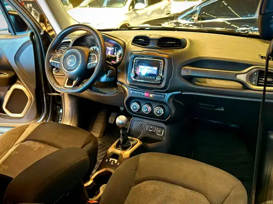 JEEP-RENEGADE-2017