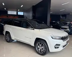 JEEP COMMANDER 2.0 TD380 TURBO DIESEL OVERLAND AT9 JEEP COMMANDER 2.0 TD380 TURBO DIESEL OVERLAND AT9