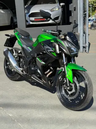 KAWASAKI Z300 ABS KAWASAKI Z300 ABS