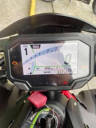 KAWASAKI-Z900 KAWASAKI-Z900-2024