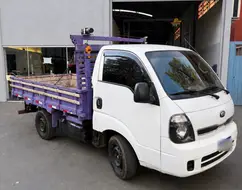 KIA BONGO 2.5 K-2500 4X2 CS TURBO DIESEL 2P MANUAL KIA BONGO 2.5 K-2500 4X2 CS TURBO DIESEL 2P MANUAL