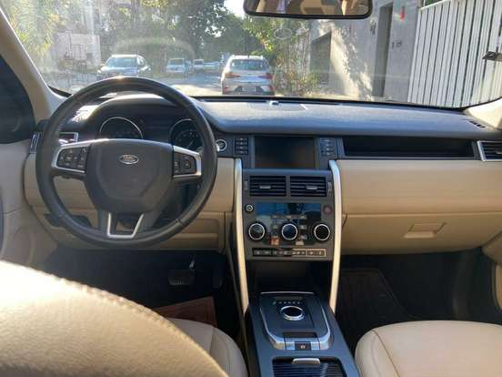 LAND ROVER-DISCOVERY SPORT-2018